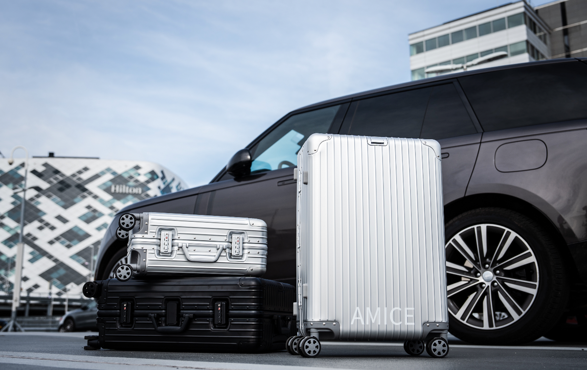 What Size Luggage Can You Take with Corendon?