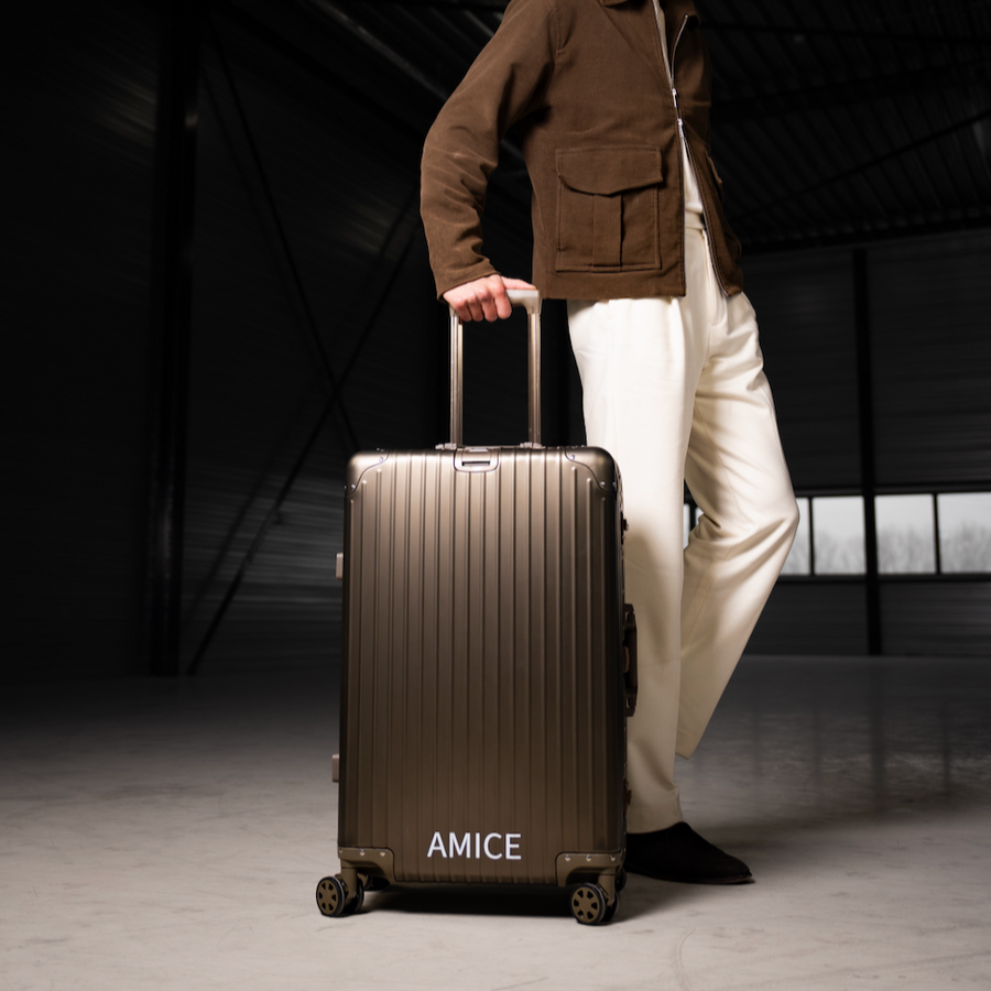 AMICE GENÈVE ALUMINIUM REISKOFFER CHAMPAGNE